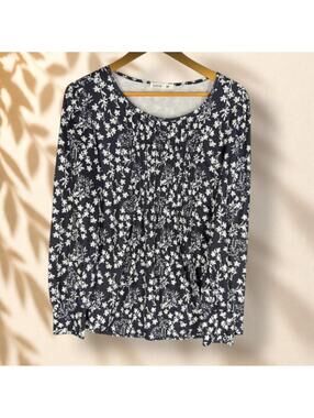 UEU Blouse Women M Medium Black Floral Long Sleeve Round Neck Casual Pullover